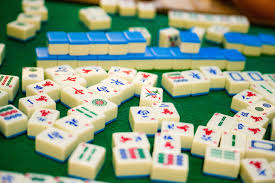 Confidence and Outcome in Toto Togel and Mahjong